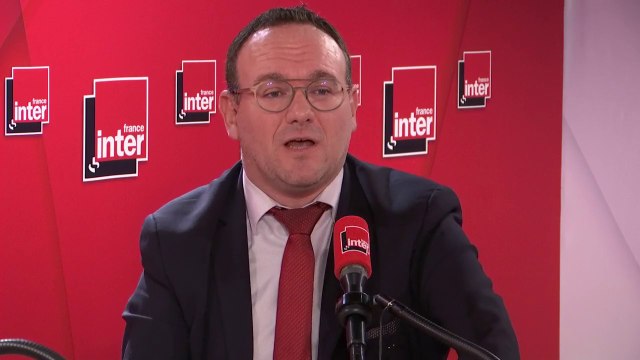 Damien Abad (LR) se dit contre la privatisation d'ADP mais n'a pas signé la pétition. Je souhaite qu'on ait ce débat entre nous (...), qu'on dise quelle est précisément la position de la droite sur ces sujets