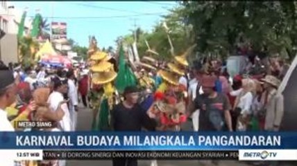 Ribuan Warga Ramaikan Karnaval Budaya Milangkala Pangandaran