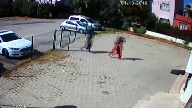 Kılık değiştirerek hırsızlık yaptıkları iddia edilen 3 şüpheli tutuklandı - ADANA