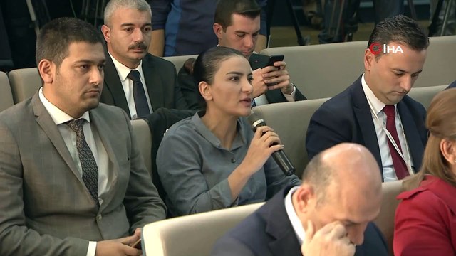 Cumhurbaşkanı Erdoğan: 'Olay ciddi boyutlara doğru gidiyor. Bağdadi'nin yakın çevresi ülkemizi hedef aldı. Bunlar ülkemize gelmenin gayreti içinde. En son Azez’de ablasının eşinin ve çocuğunun yakalanması vardı'