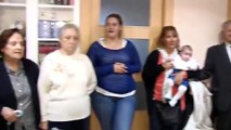 Esta familia tiene la clave de la longevidad: bautizan a un niño en presencia de... ¡sus ocho bisabuelos!