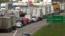 Traffic jams continue after pollution investigators deem air near Canada's main roads is high in contaminants