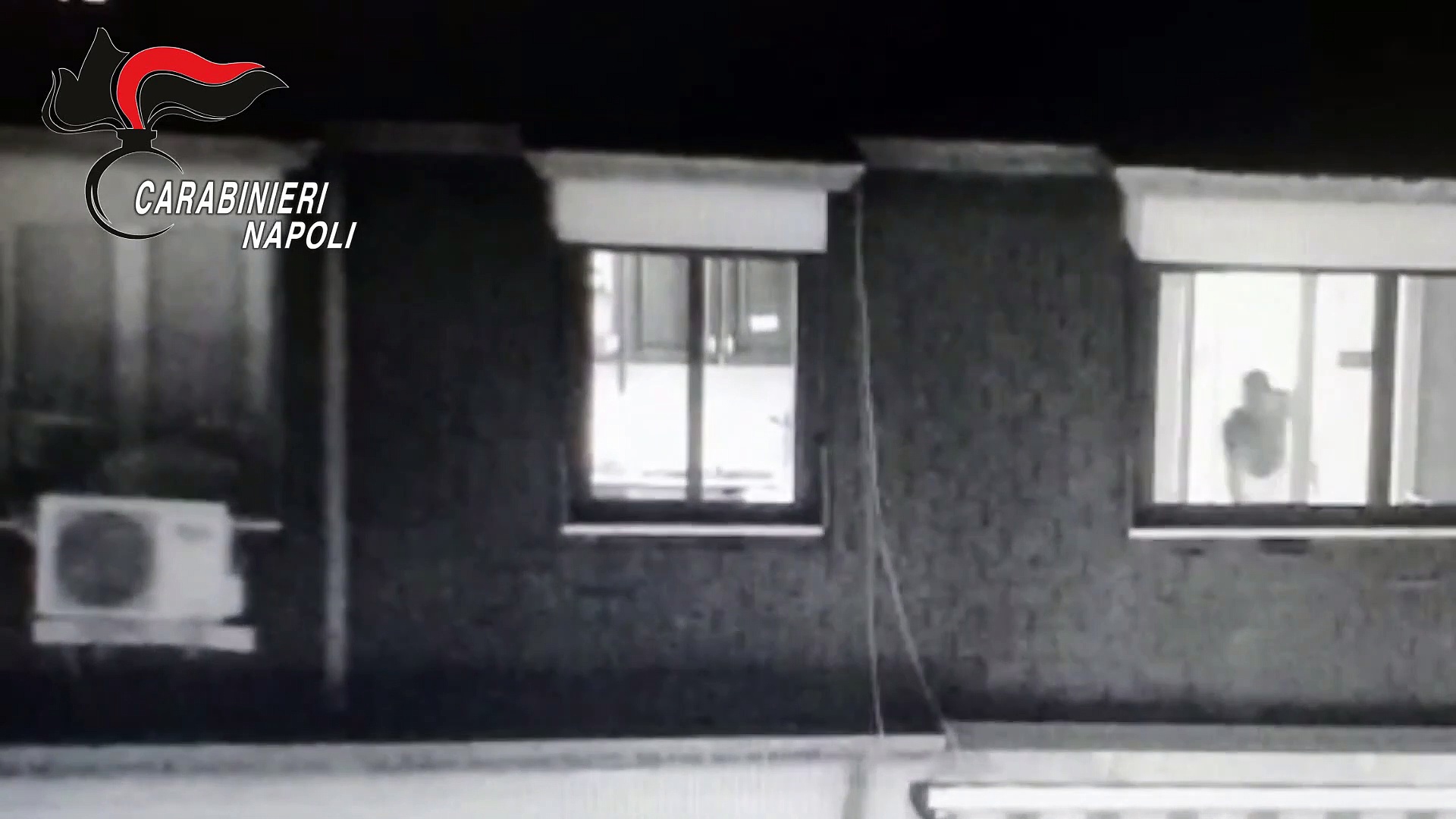 Video Melito (NA) - Era nella lista dei Latitanti pericolosi, arrestato (07.11.19)