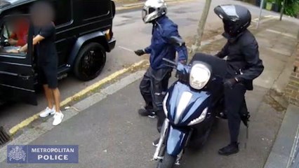 Arsenal - La police dévoile les images de l'agression d'Özil et Kolasinac