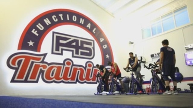 Los gimnasios de lujo se abren paso en Afganistán desafiando a los talibanes