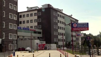 Bebeğin akciğerine kaçan badem "acil" operasyonla çıkarıldı