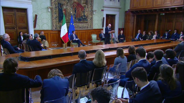 Conte alla premiazione dei vincitori della XV edizione del Premio Giacomo Matteotti (07.11.19)