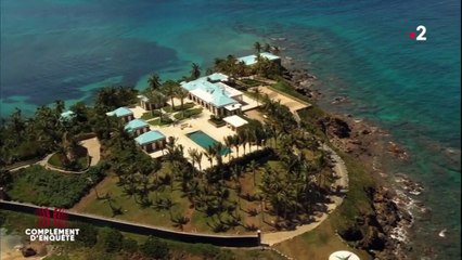 "On était dominées par la peur" : une ancienne mannequin décrit une organisation millimétrée sur "l'île du vice" d'Epstein