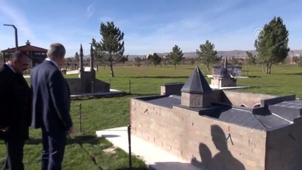 Cumhuriyet Üniversitesinde "MiniaSivas Açık Hava Müzesi" kuruluyor