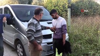 Cami musluklarını çaldı, cemaate yakalandı