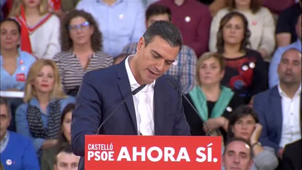 Sánchez acusa a PP y Ciudadanos de subvencionar asociaciones que consideran que la homosexualidad es "una enfermedad"