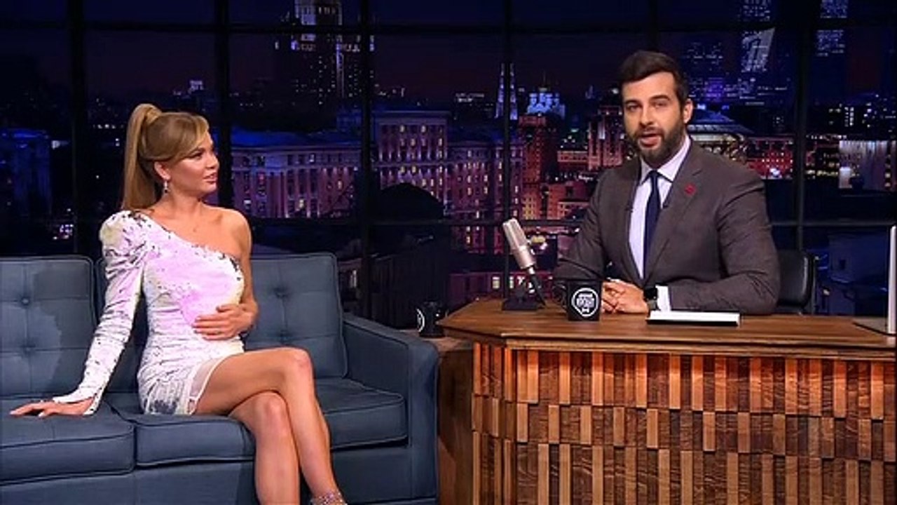 Вечерний Ургант. Юлия Снигирь и Роман Курцын 07.11.2019