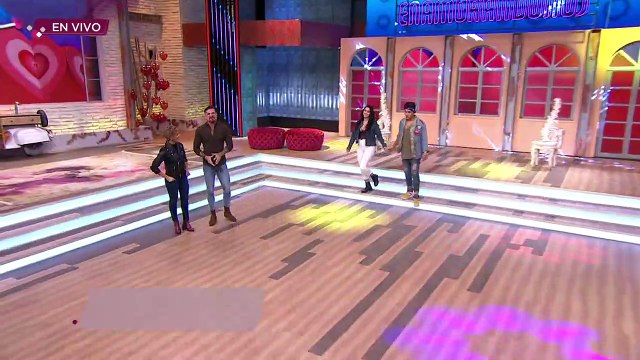 ¿Qué busca Angélica en el amor después de su desilusión con Santiago? | Enamorándonos