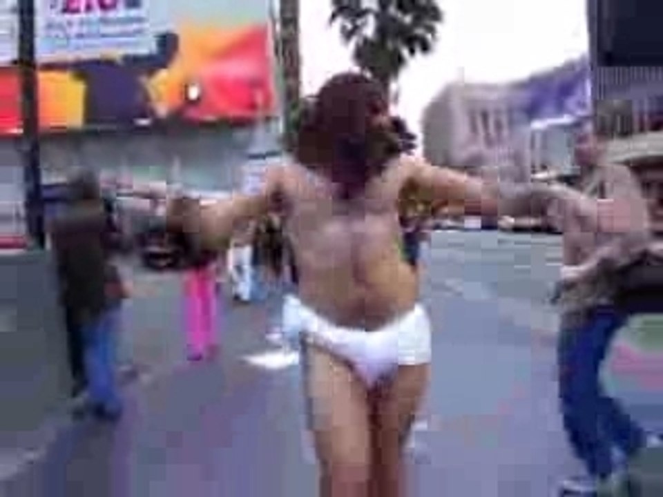 Sobrevivire - Muy original