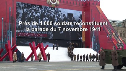 Russie: reconstitution historique d'un défilé militaire de 1941 sur la place Rouge