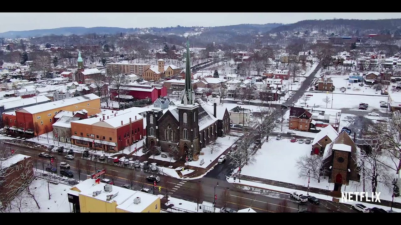 The Knight Before Christmas Movie - Vanessa Hudgens, Josh Whitehouse