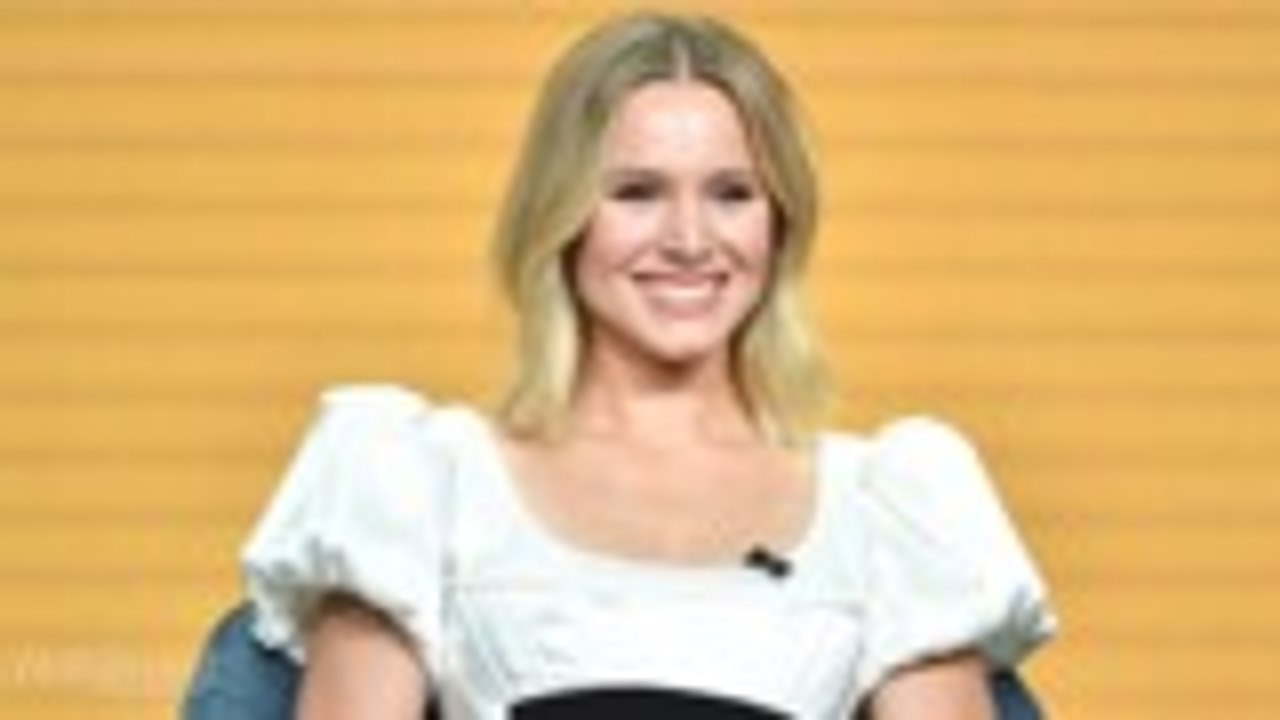 Kristen Bell Closes Deal to Return for 'Gossip Girl' | THR News