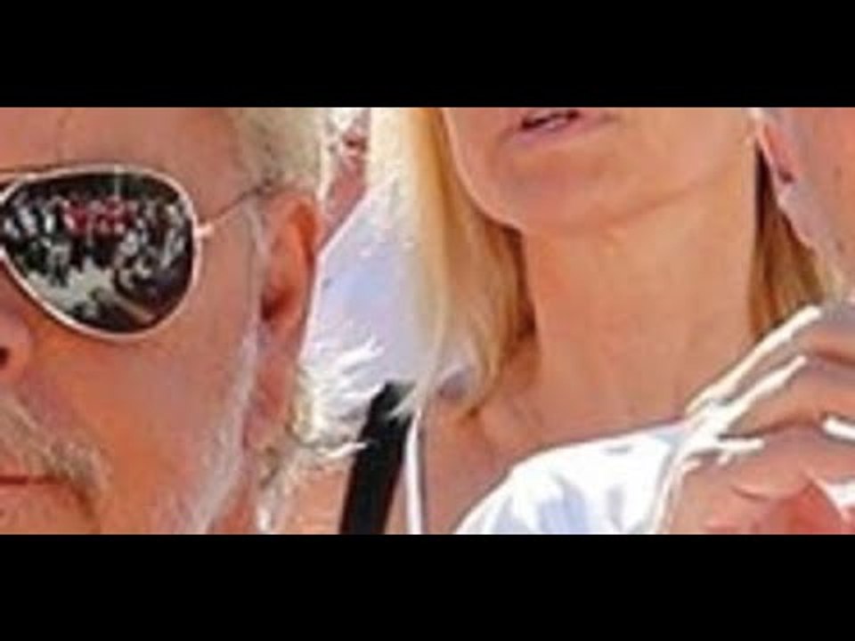 Renaud, terrible deuil, la triste révélation d’une célèbre chanteuse