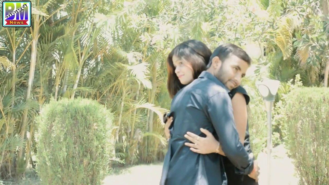 Koi Diwana kahta he koi pagal samajhta he कोई दिवाना कहता है कोई पागल समझता है viral video short love story