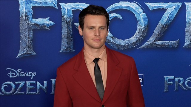 Jonathan Groff “Frozen 2” World Premiere Red Carpet