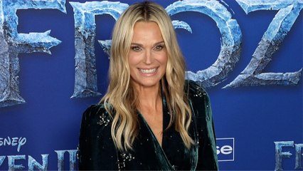 Molly Sims “Frozen 2” World Premiere Red Carpet