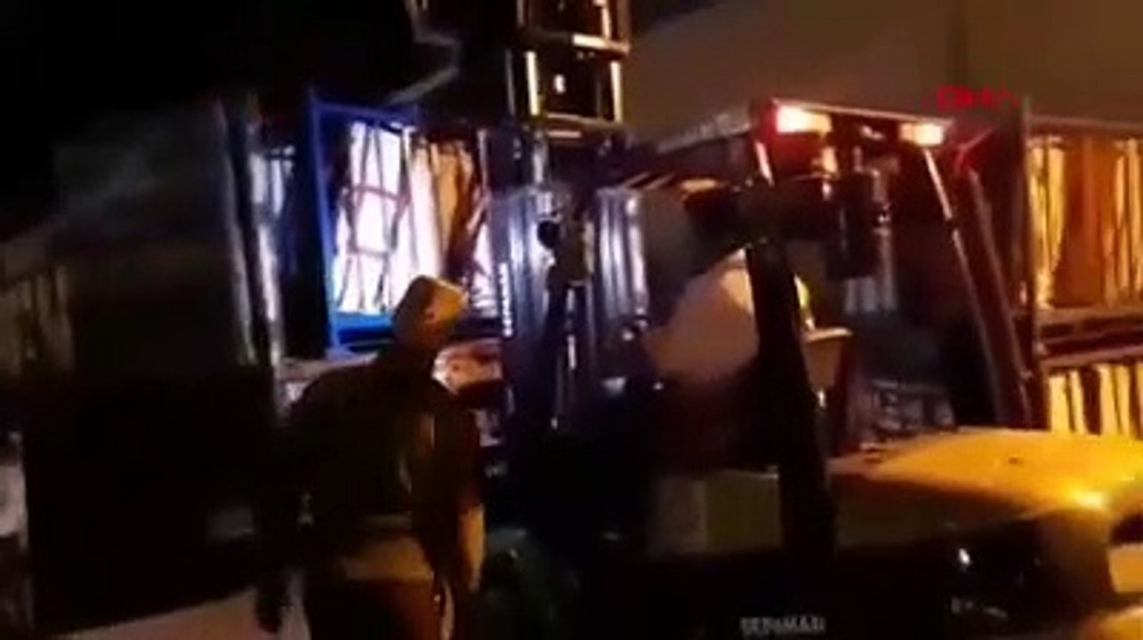 İran'da 5.9 büyüklüğünde deprem: En az 5 kişi hayatını kaybetti, 120 kişi yaralandı
