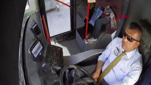 Bursa'da yanan yolcu otobüsünün kahraman şoförü o anları anlattı-ek