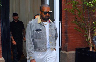 Kanye West wants to change his name to 'Christian Genius Billionaire Kanye West'?