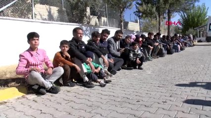 Gaziantep'te 39 kaçak göçmen ve 2 organizatör yakalandı