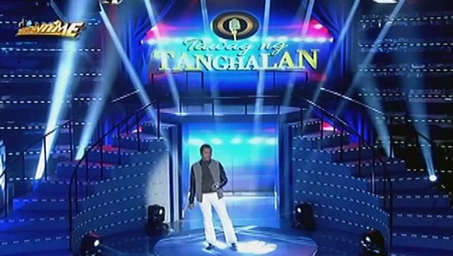 Jonathan Baclayo ng Mindanao hinamon ang Tawag ng Tangahalan defending champion Rachel Gabreza