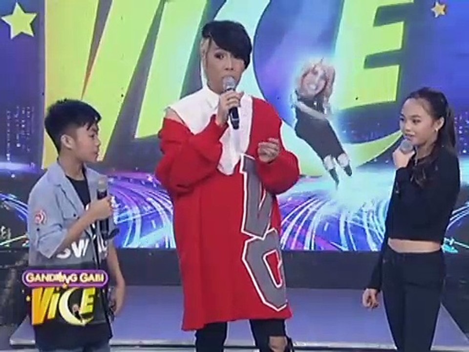 AC sings Ariana Grande's ""One Last Time""