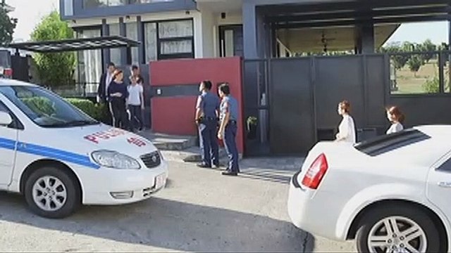 Amor, ipinadakip si Claudia sa mga pulis