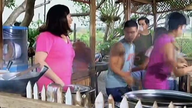 Pinang, pilit na pinapalakas ang kanyang loob