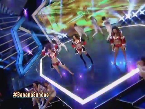 Jessy, Sunshine and Aiko dance We Found Love on Banana Sundae