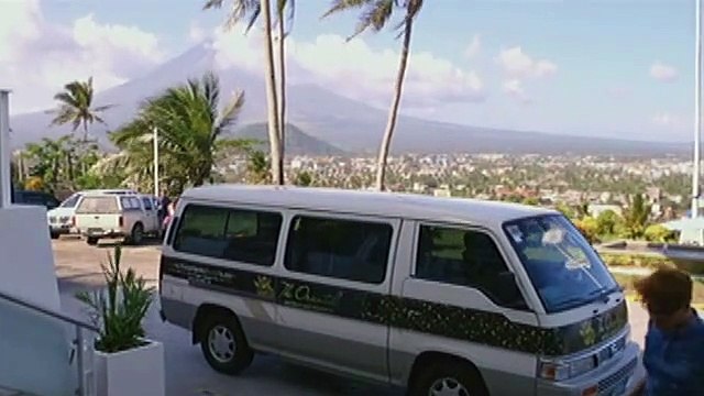 Rodel apologizes to Maricel