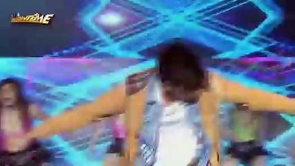 Hashtags, nakipag-sayawan kasama ang madlang people