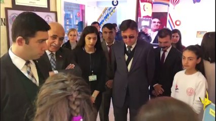 Bilim Şenliğinde öğrenciler hünerlerini sergiledi