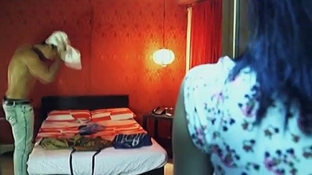 Tin, nagulat nang makita ang hubad na katawan ni Macoy