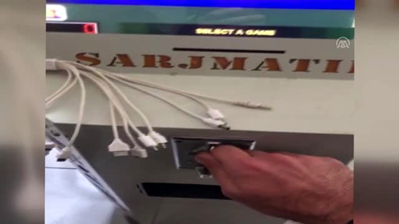 Şarjmatik cihazını kumar makinesine çevirmişler