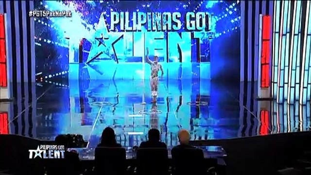 Pilipinas Got Talent Season 5 Auditions: Ronel Baladad - Hulahoop Performer