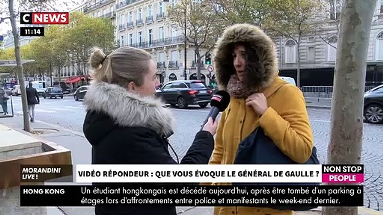 A l'occasion des 50 ans de la mort de Charles de Gaulle, les journalistes Caroline Pigozzi et Philippe Goulliaud proposent de découvrir dans un livre ses photos les plus insolites