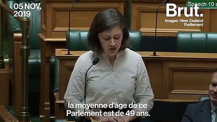 "Ok boomer !" : la réponse cinglante de Chlöe Swarbrick en plein Parlement néo-zélandais