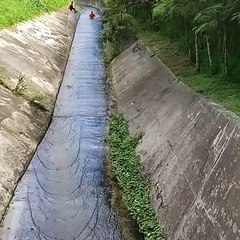 Sliding down Drain with Surprise Speed