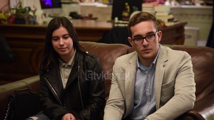 Fitoi gjyqin me PD, Veliaj ia dhuron leket shkolles “16 Shtatori”