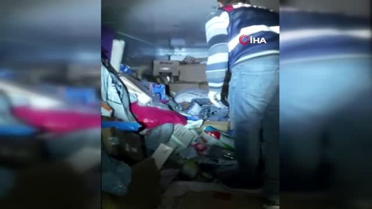 Diyarbakır'dan Ankara'ya giden kamyonda 6 ton kaçak tütün ve çok sayıda sigara ele geçirildi