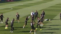 كرة قدم: راموس يصوّب رأسية على وجه زميله خلال التدريب