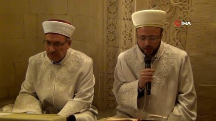 Mardin'de 3 dilde Mevlit kandili idrak edildi