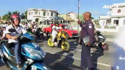 Motos eléctricas invaden La Habana para compensar falta de combustible