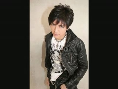 Gackt. Kimi no tame ni dekiru koto