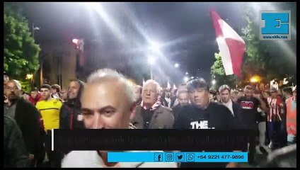 Verón participa de la caminata desde el Único hasta 1 y 57